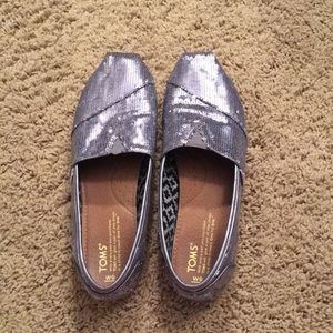 Silver sequin TOMS